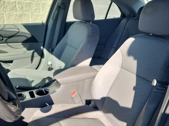 Used 2014 Chevrolet Malibu For Sale in Wilmington, OH