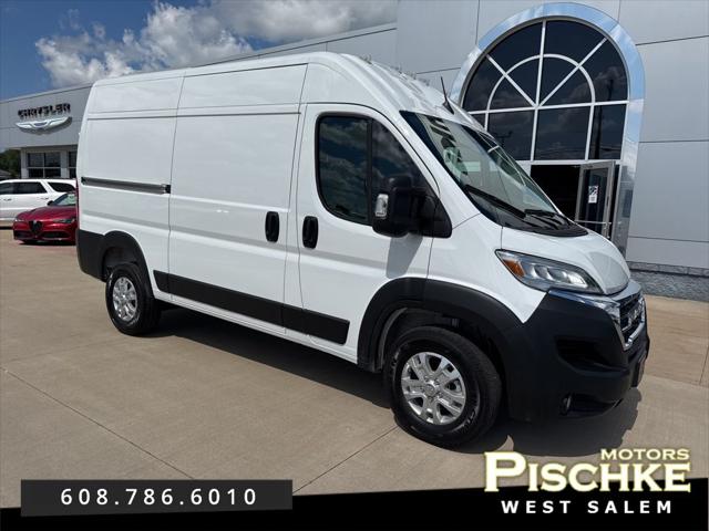 2025 Ram ProMaster Cargo Van SLT High Roof 136" WB