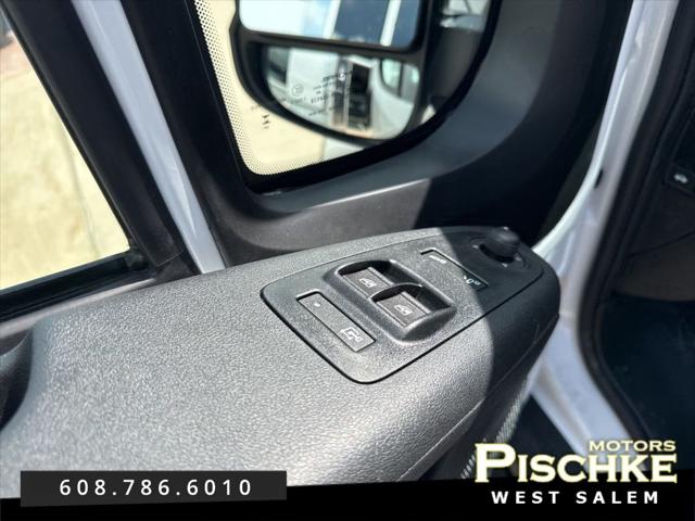 2025 Ram ProMaster Cargo Van SLT High Roof 136" WB