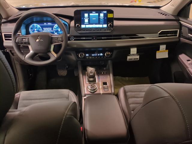 2025 Mitsubishi Outlander PHEV SE S-AWC