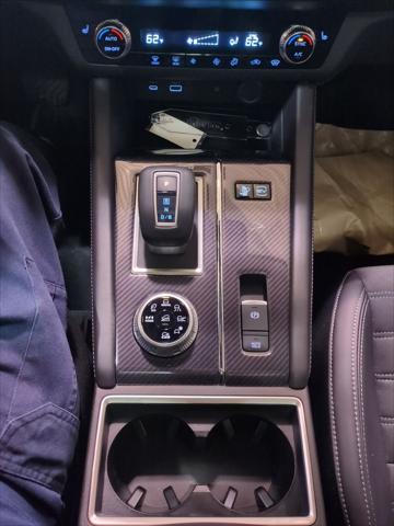 2025 Mitsubishi Outlander PHEV SE S-AWC