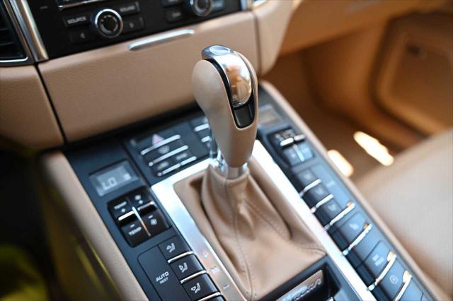 2015 Porsche Macan S