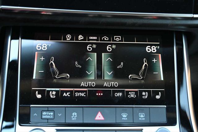 2021 Audi Q8 Premium Plus 55 TFSI quattro Tiptronic