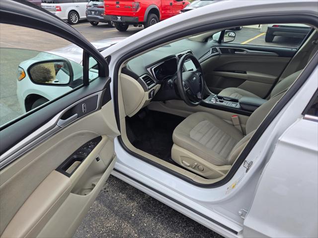 2019 Ford Fusion Hybrid SE