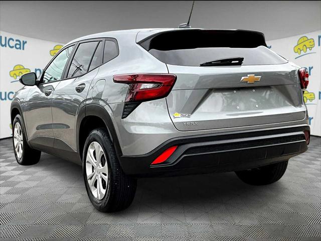 2024 Chevrolet Trax FWD SP