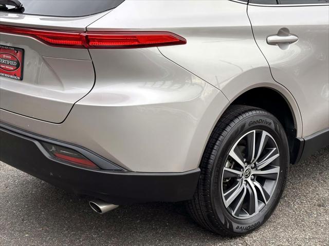 2023 Toyota Venza LE [10]