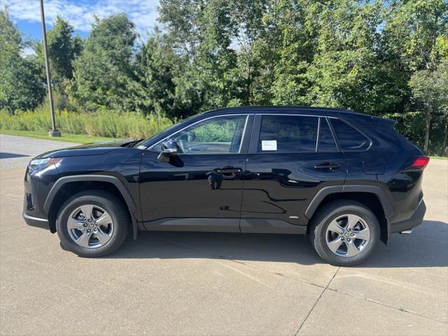 2025 Toyota RAV4 Hybrid XLE