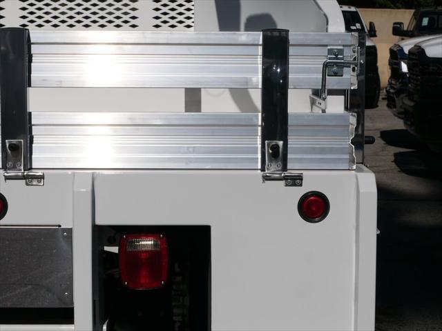 2026 RAM Ram 5500 Chassis Cab RAM 5500 TRADESMAN CHASSIS CREW CAB 4X4 84 CA 2026 RAM Ram 5500 Chassis Cab RAM 5500 TRADESMAN CHASSIS CREW CAB 4X4 84 CA