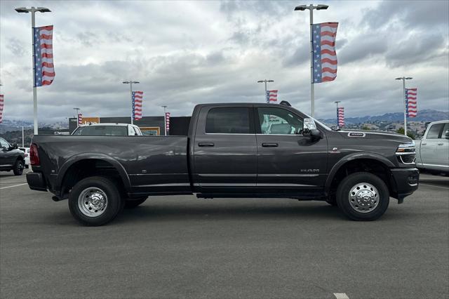 2026 RAM Ram 3500 RAM 3500 LIMITED CREW CAB 4X4 8 BOX