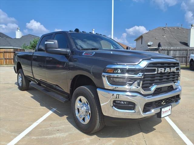 2026 RAM Ram 2500 RAM 2500 TRADESMAN CREW CAB 4X4 8 BOX