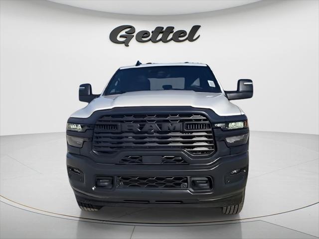 2026 RAM Ram 3500 RAM 3500 TRADESMAN CREW CAB 4X4 64 BOX