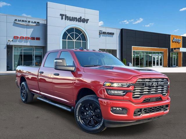 2026 RAM Ram 2500 RAM 2500 BLACK EXPRESS CREW CAB 4X2 8 BOX
