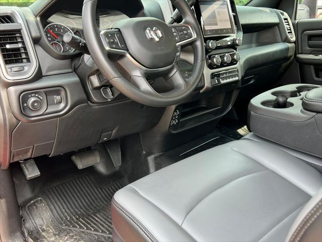 2026 RAM 5500 Chassis RAM 5500 TRADESMAN CHASSIS REGULAR CAB 4X4 84 CA