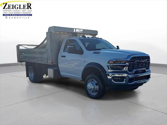 2026 RAM Ram 5500 Chassis Cab RAM 5500 TRADESMAN CHASSIS REGULAR CAB 4X4 84 CA 2026 RAM Ram 5500 Chassis Cab RAM 5500 TRADESMAN CHASSIS REGULAR CAB 4X4 84 CA