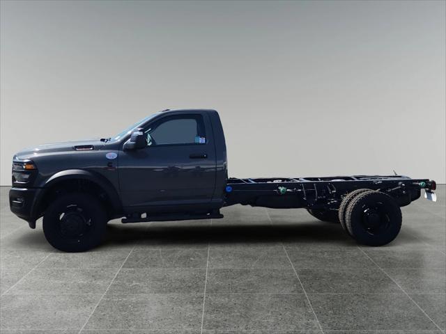 2026 RAM Ram 5500 Chassis Cab RAM 5500 TRADESMAN CHASSIS REGULAR CAB 4X4 84 CA 2026 RAM Ram 5500 Chassis Cab RAM 5500 TRADESMAN CHASSIS REGULAR CAB 4X4 84 CA