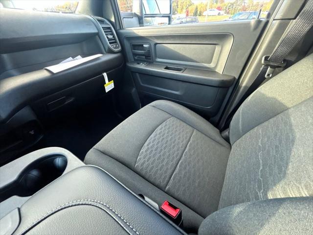 2026 RAM Ram 3500 RAM 3500 TRADESMAN CREW CAB 4X4 8 BOX 2026 RAM Ram 3500 RAM 3500 TRADESMAN CREW CAB 4X4 8 BOX