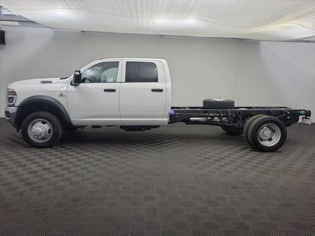 2026 RAM Ram 5500 Chassis Cab RAM 5500 TRADESMAN CHASSIS CREW CAB 4X4 84 CA
