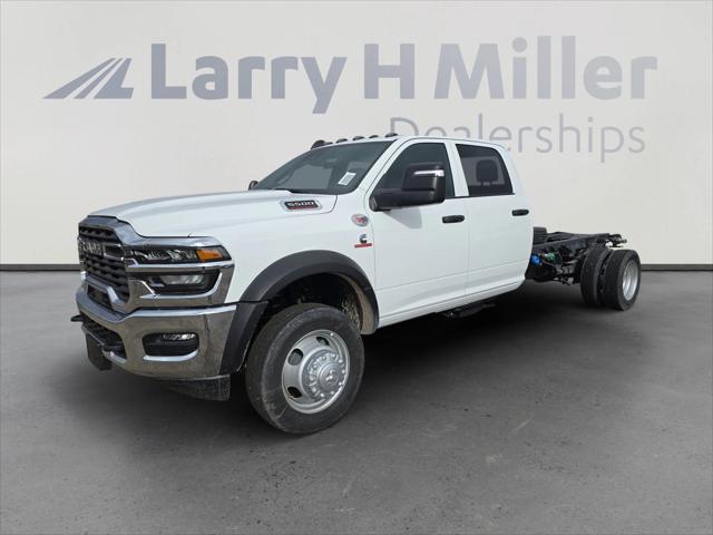 2026 RAM Ram 5500 Chassis Cab RAM 5500 TRADESMAN CHASSIS CREW CAB 4X4 84 CA