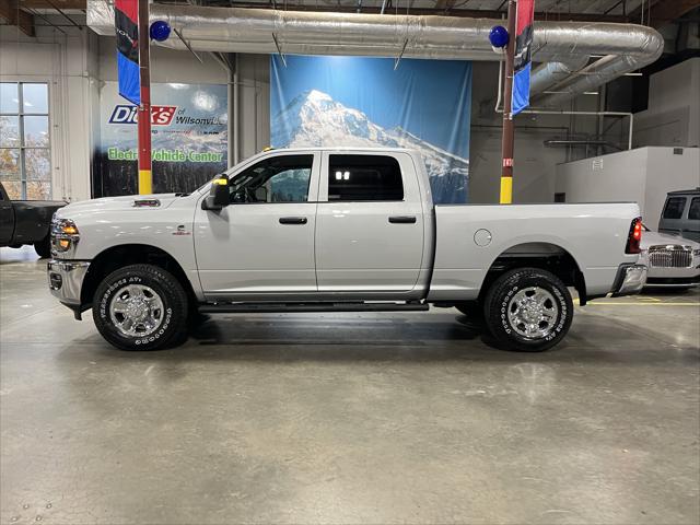 2026 RAM Ram 2500 RAM 2500 TRADESMAN CREW CAB 4X4 64 BOX