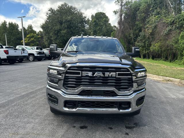 2026 RAM Ram 2500 RAM 2500 TRADESMAN CREW CAB 4X2 64 BOX 2026 RAM Ram 2500 RAM 2500 TRADESMAN CREW CAB 4X2 64 BOX