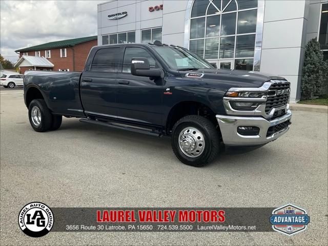 2026 RAM Ram 3500 RAM 3500 TRADESMAN CREW CAB 4X4 8 BOX