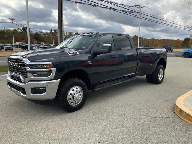2026 RAM Ram 3500 RAM 3500 TRADESMAN CREW CAB 4X4 8 BOX 2026 RAM Ram 3500 RAM 3500 TRADESMAN CREW CAB 4X4 8 BOX
