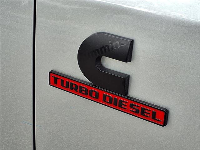 2026 RAM Ram 2500 RAM 2500 BLACK EXPRESS CREW CAB 4X4 64 BOX