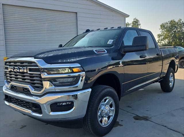 2026 RAM Ram 2500 RAM 2500 TRADESMAN CREW CAB 4X4 64 BOX 2026 RAM Ram 2500 RAM 2500 TRADESMAN CREW CAB 4X4 64 BOX