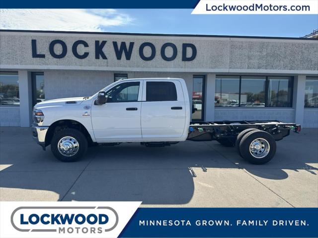 2026 RAM Ram 3500 Chassis Cab RAM 3500 TRADESMAN CREW CAB CHASSIS 4X4 60 CA 2026 RAM Ram 3500 Chassis Cab RAM 3500 TRADESMAN CREW CAB CHASSIS 4X4 60 CA