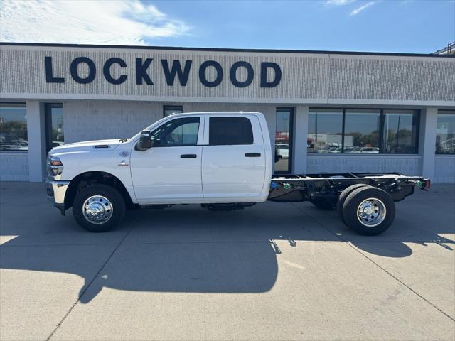 2026 RAM Ram 3500 Chassis Cab RAM 3500 TRADESMAN CREW CAB CHASSIS 4X4 60 CA