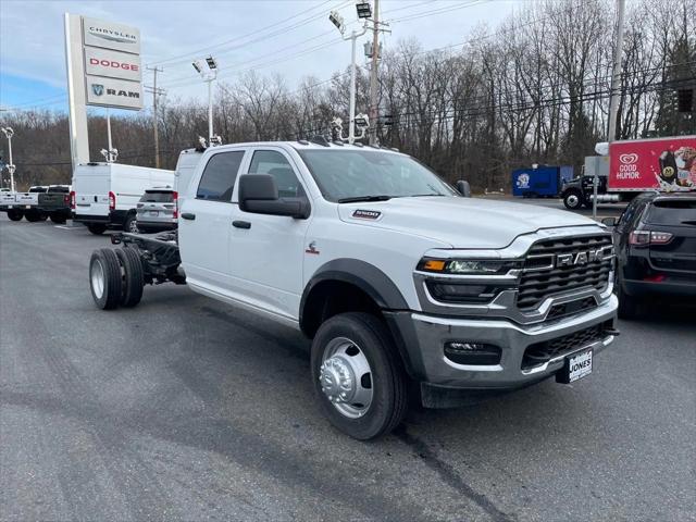 2026 RAM Ram 5500 Chassis Cab RAM 5500 TRADESMAN CHASSIS CREW CAB 4X4 84 CA 2026 RAM Ram 5500 Chassis Cab RAM 5500 TRADESMAN CHASSIS CREW CAB 4X4 84 CA