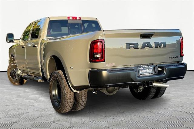 2026 RAM Ram 3500 RAM 3500 TRADESMAN CREW CAB 4X4 8 BOX
