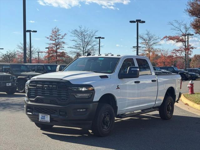 2026 RAM Ram 2500 RAM 2500 TRADESMAN CREW CAB 4X4 64 BOX
