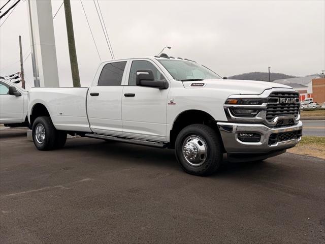 2026 RAM Ram 3500 RAM 3500 TRADESMAN CREW CAB 4X4 8 BOX 2026 RAM Ram 3500 RAM 3500 TRADESMAN CREW CAB 4X4 8 BOX