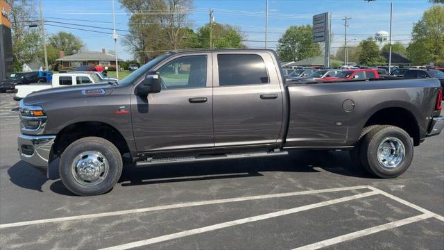 2026 RAM Ram 3500 RAM 3500 TRADESMAN CREW CAB 4X4 8 BOX