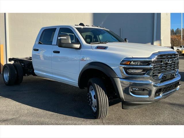 2026 RAM 5500 Chassis RAM 5500 TRADESMAN CHASSIS CREW CAB 4X4 60 CA 2026 RAM 5500 Chassis RAM 5500 TRADESMAN CHASSIS CREW CAB 4X4 60 CA