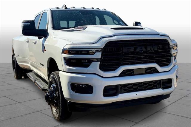 2026 RAM Ram 3500 RAM 3500 LARAMIE CREW CAB 4X4 8 BOX