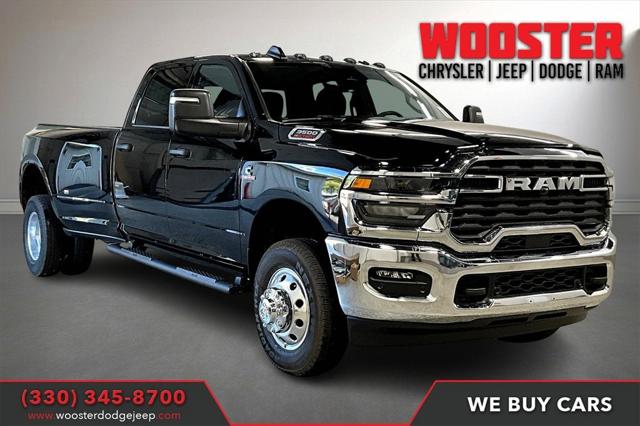 2026 RAM Ram 3500 RAM 3500 TRADESMAN CREW CAB 4X4 8 BOX
