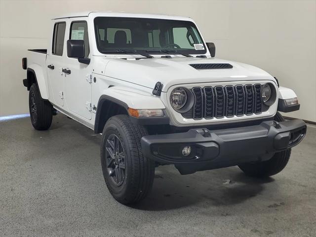 2025 Jeep Gladiator GLADIATOR SPORT S 4X4