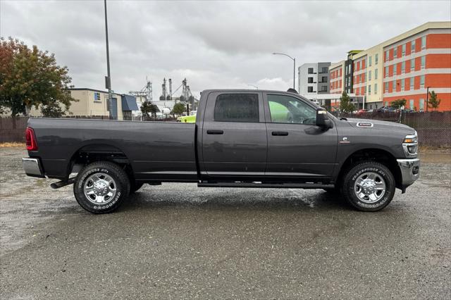 2026 RAM Ram 2500 RAM 2500 TRADESMAN CREW CAB 4X4 8 BOX