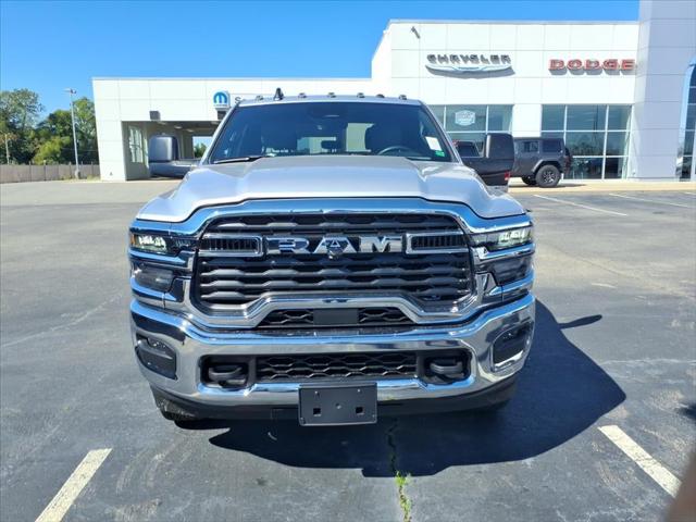 2026 RAM Ram 2500 RAM 2500 TRADESMAN CREW CAB 4X4 64 BOX