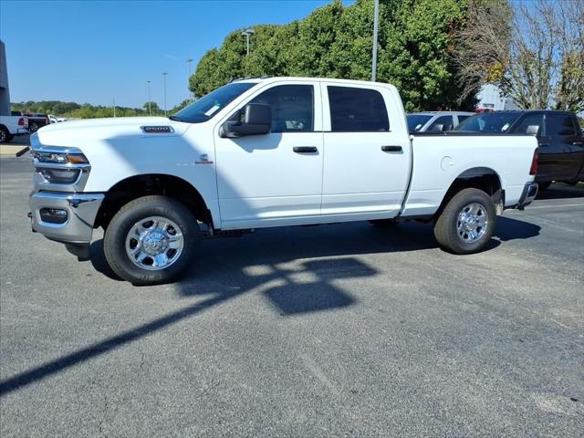 2026 RAM Ram 2500 RAM 2500 TRADESMAN CREW CAB 4X4 64 BOX