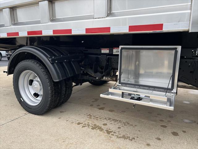 2026 RAM Ram 5500 Chassis Cab RAM 5500 TRADESMAN CHASSIS REGULAR CAB 4X4 84 CA