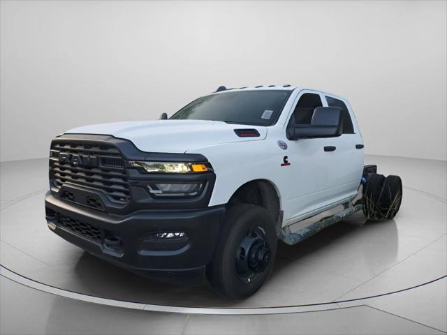 2026 RAM Ram 3500 Chassis Cab RAM 3500 TRADESMAN CREW CAB CHASSIS 4X4 60 CA