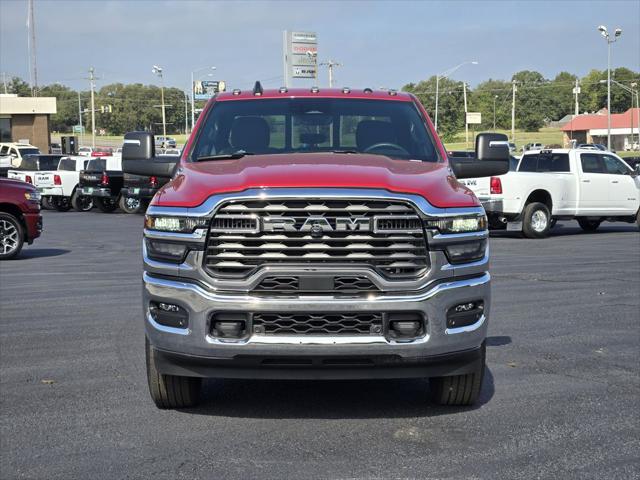 2026 RAM Ram 2500 RAM 2500 TRADESMAN CREW CAB 4X4 64 BOX