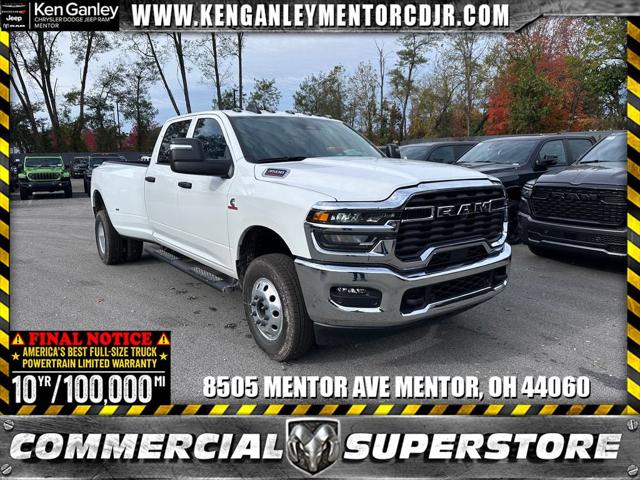 2026 RAM Ram 3500 RAM 3500 TRADESMAN CREW CAB 4X4 8 BOX