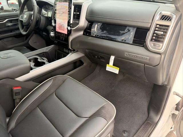 2026 Ram 1500 Laramie Crew Cab 4x4 5'7" Box