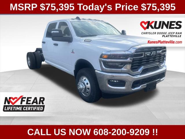 2026 RAM Ram 3500 Chassis Cab RAM 3500 TRADESMAN CREW CAB CHASSIS 4X4 60 CA