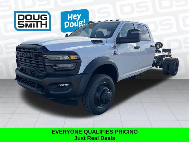 2026 RAM 5500 Chassis RAM 5500 TRADESMAN CHASSIS CREW CAB 4X4 84 CA