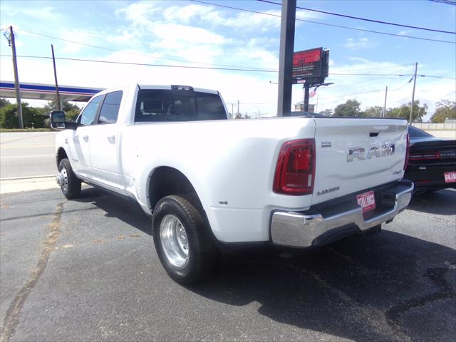 2026 Ram 3500 Laramie Crew Cab 4x4 8' Box